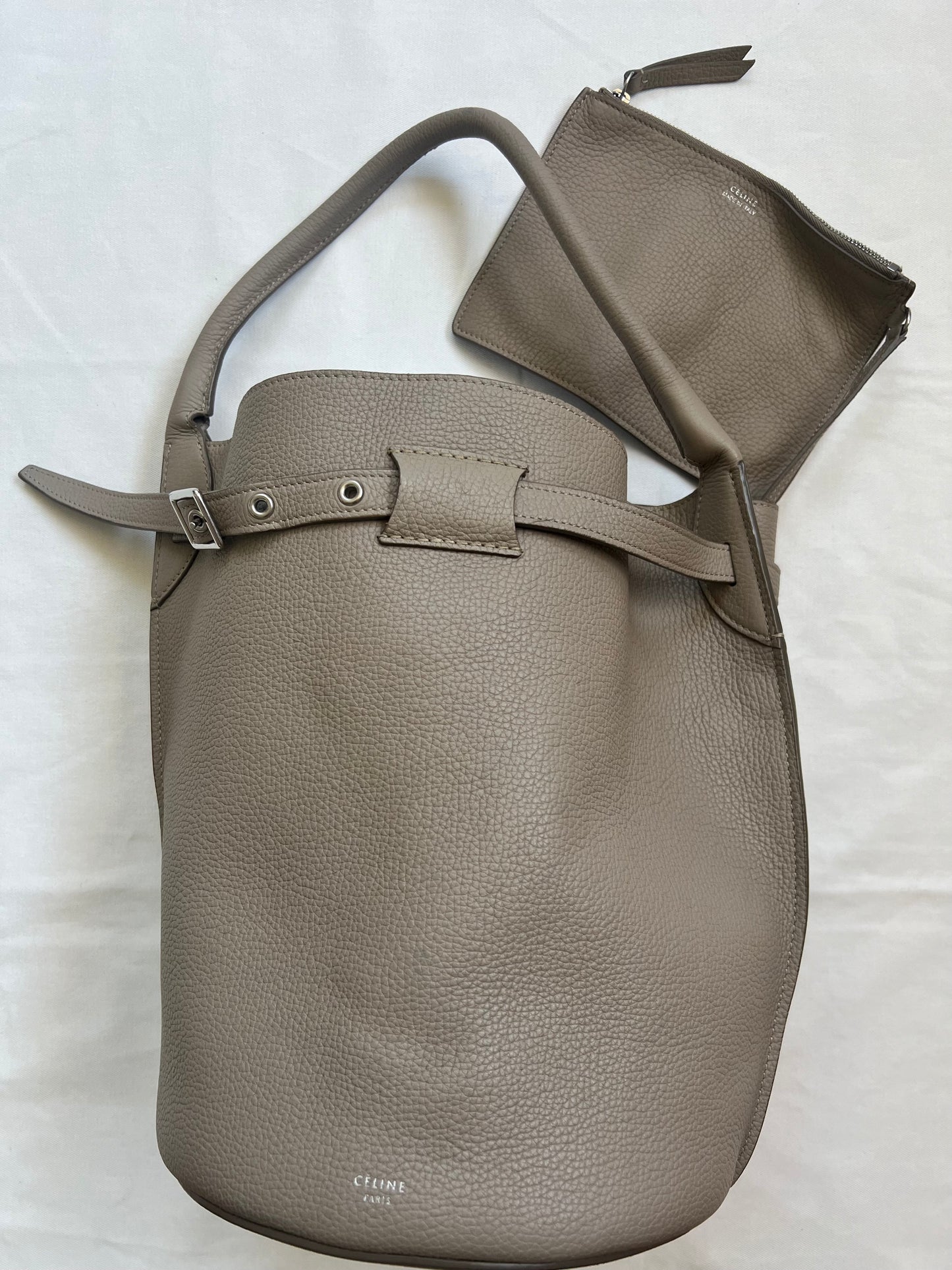 CELINE 
Supple Grained Calfskin Big Bag Bucket Grey