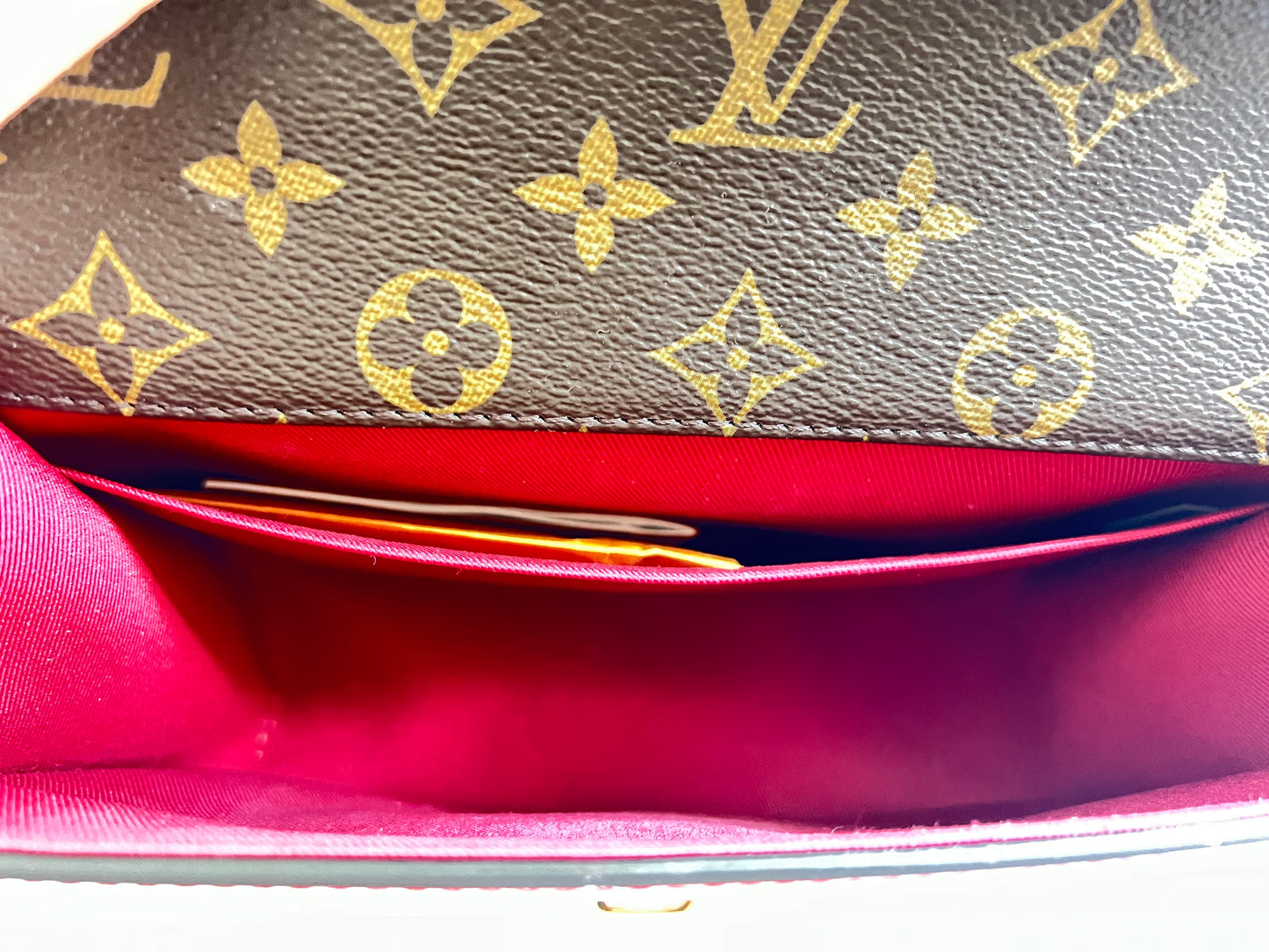 LOUIS VUITTON 
Patent Calfskin Monogram Cherrywood BB Scarlet