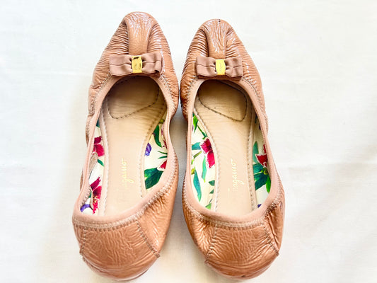 Salvatore Ferragamo pink flat shoes